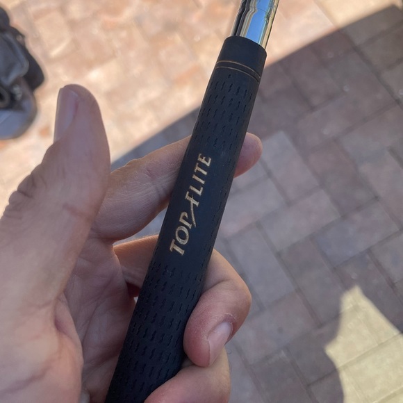 Top Flite Aero Pro Pitching Wedge In Right hand - Picture 6 of 7